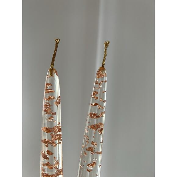 Vintage MCM Clear Lucite Taper Candles With Rose Gold Copper Flakes 8” Pair - Picture 4 of 7